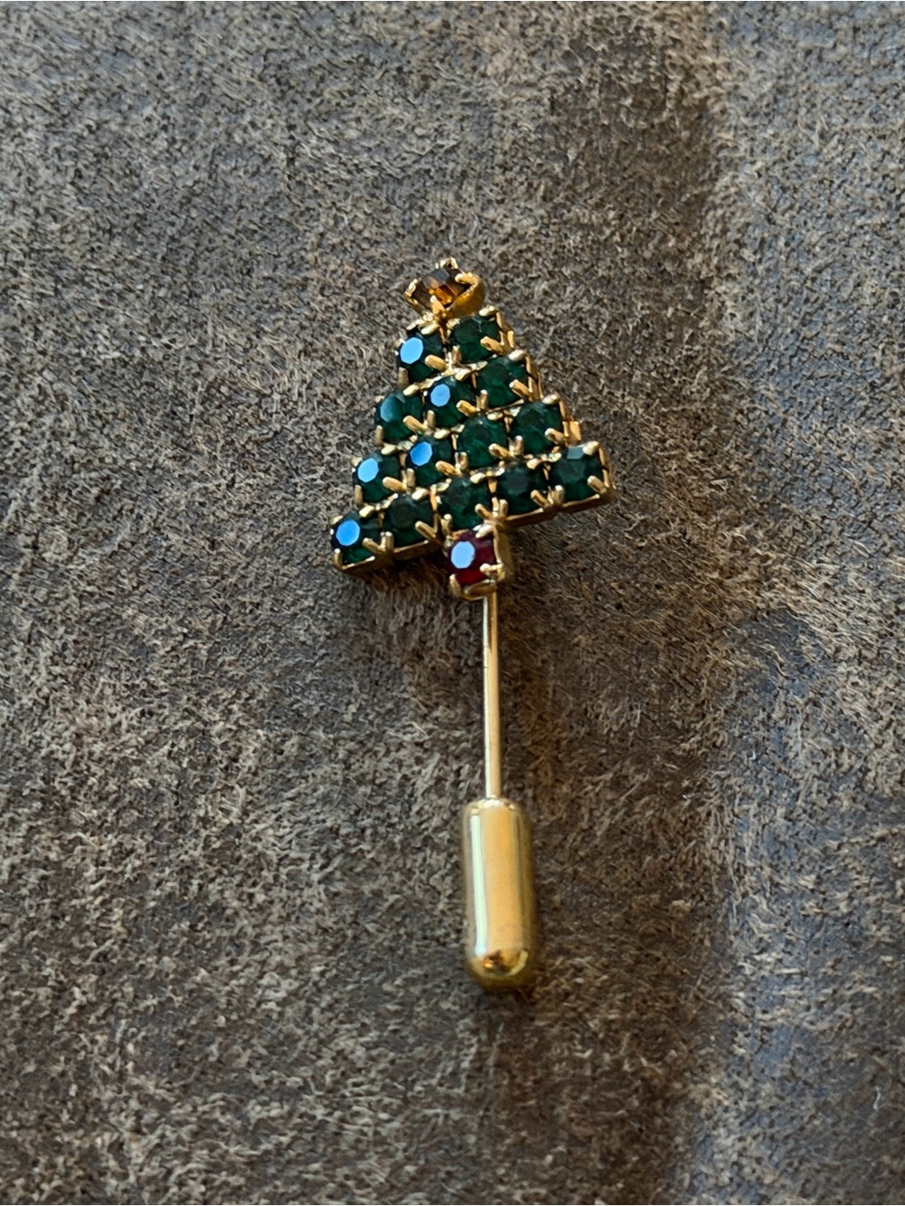 Gold-Tone Green Crystal Christmas Tree Stick Pin
